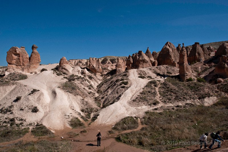 20100405_103132 D3.jpg - Rock formations, Goreme National Park